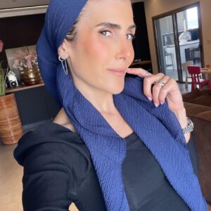 מטפחת מרובעת קרפ כחול