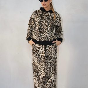 חליפת חצאית קפוצ'ון