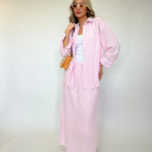 חליפות פולו פסים מכופתרות במבחר צבעים