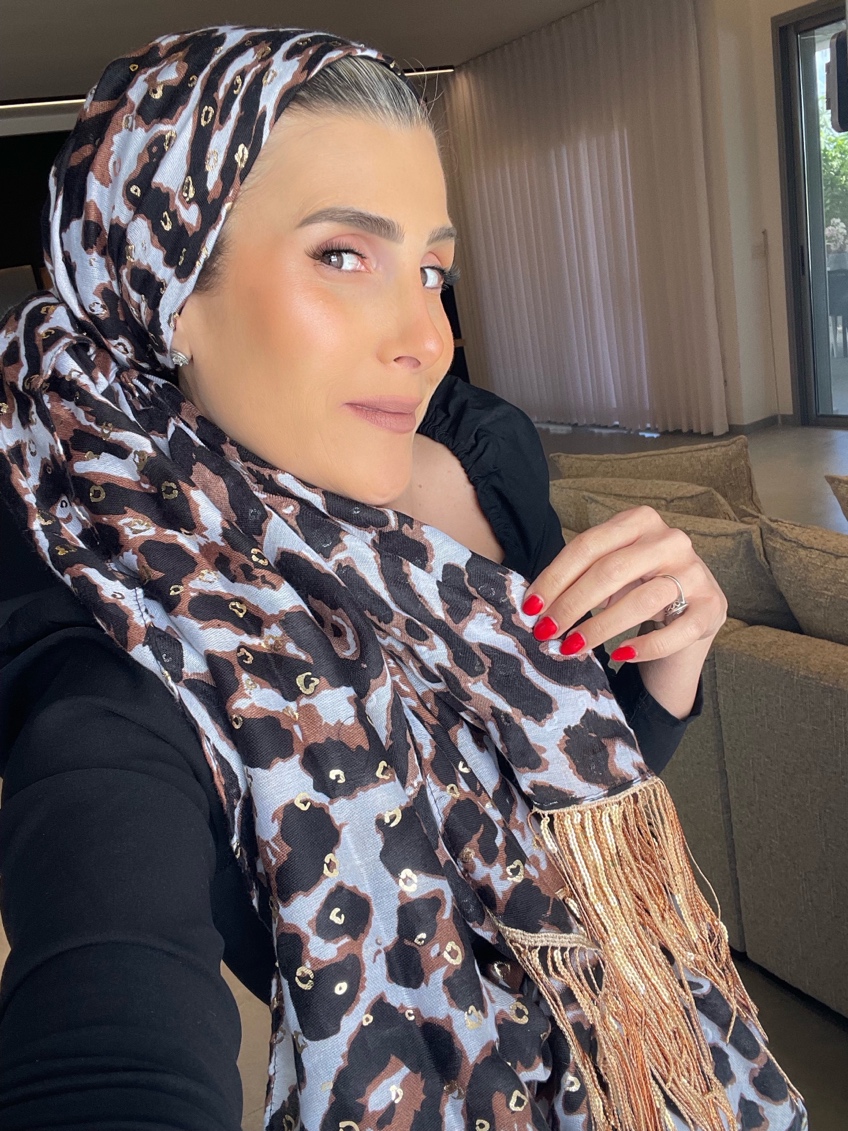 D3FB71B4-51E4-4508-854C-8A654C7B7927