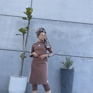 בגד ים/חליפת ספורט עם טייץ מחובר צבע חום שוקולד