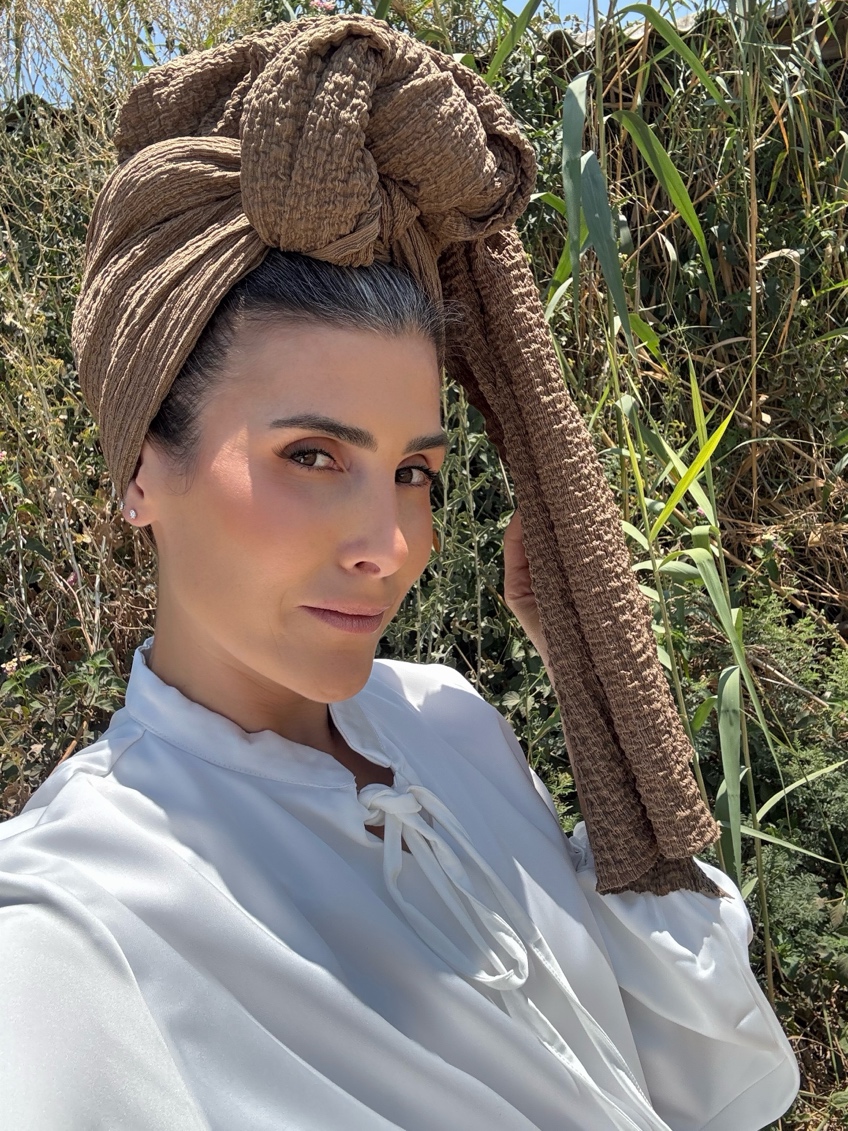 221948