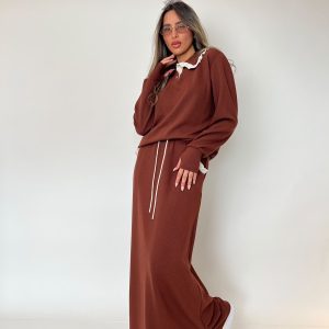 חליפת צווארון מלמלה